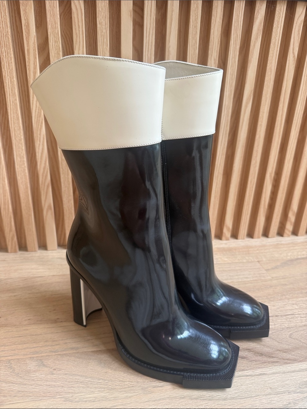 Alexander McQueen Women’s Two-Tone Black and Cream Mid Calf High Heel Boots